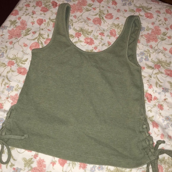 Wild Pearl Side lace up cropped tank - Picture 1 of 4